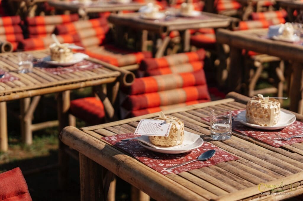 cad yi peng khomloy sky lantern festival bamboo showcase2