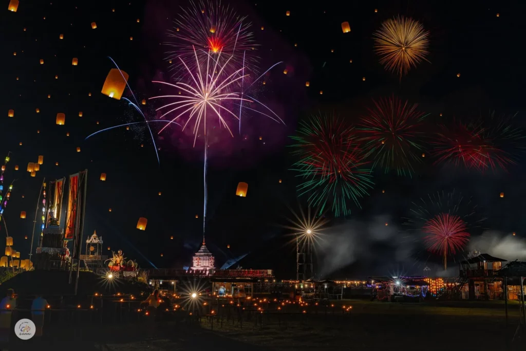 cad countdown chiang mai fireworks 8